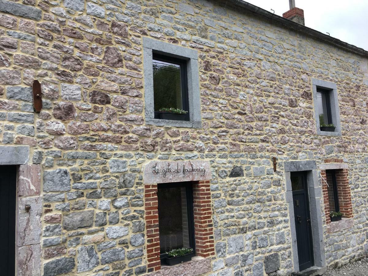 Le Gite Du Faubourg Sautour Esterno foto